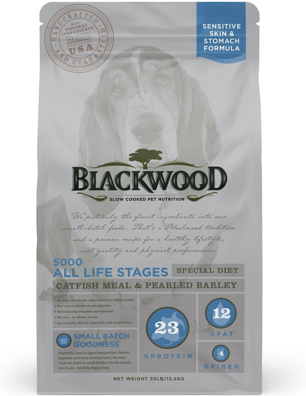 Blackwood 5000 Catfish Meal & Pearled Barley Sensitive Skin & Stomach Formula Dry Dog Food